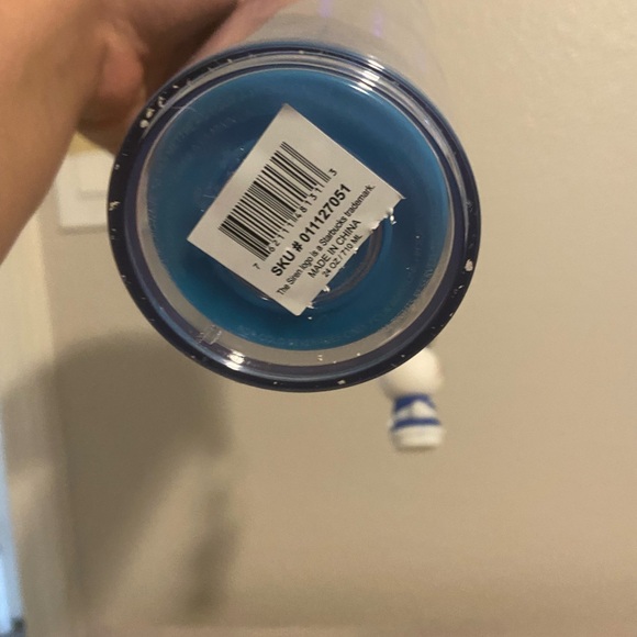 Starbucks mermaid blue cup with keychain included - Picture 2 of 4